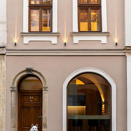 White Wolf Boutique Apartments Olomouc Eksteriør bilde