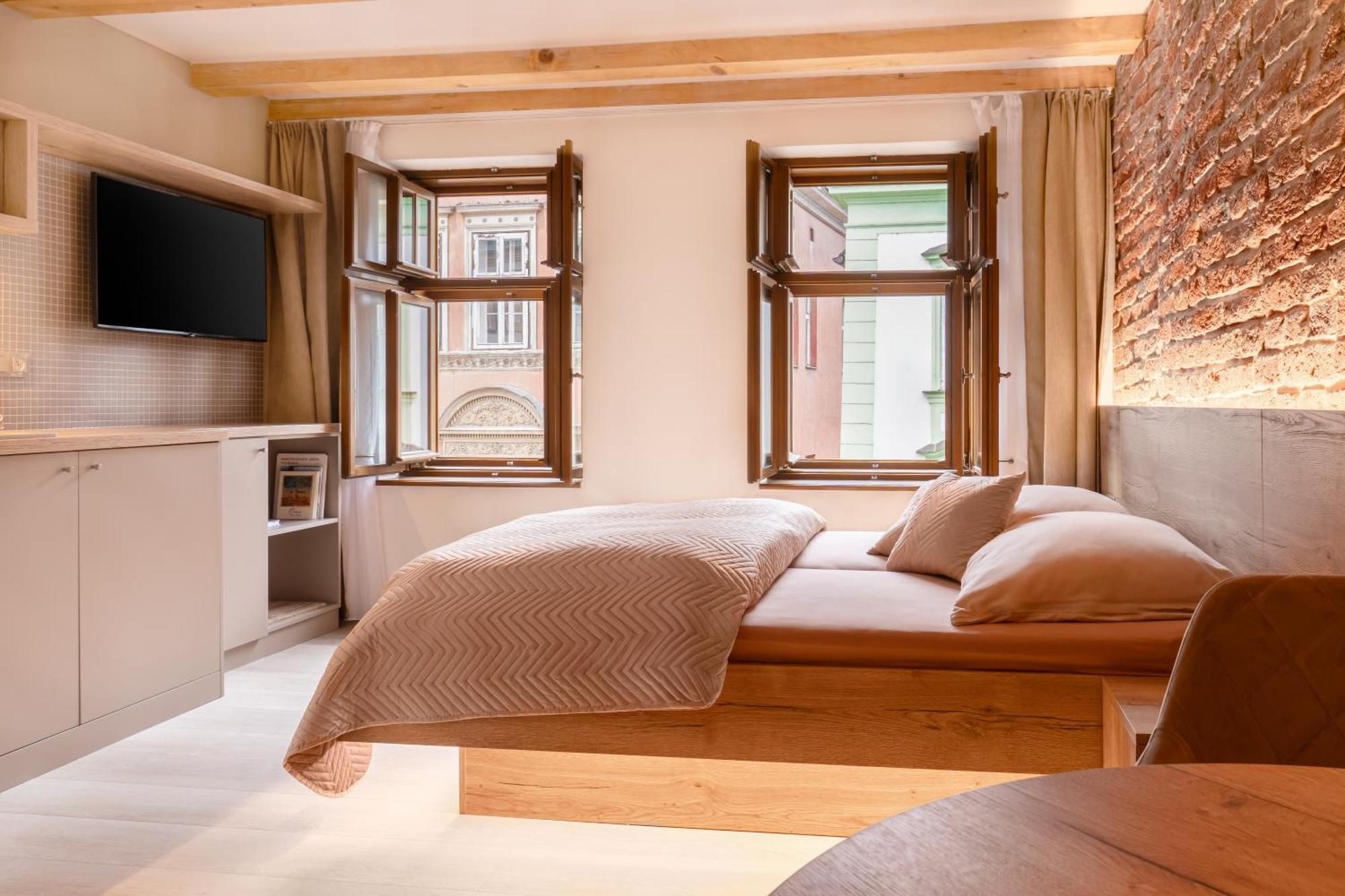 White Wolf Boutique Apartments Olomouc Eksteriør bilde