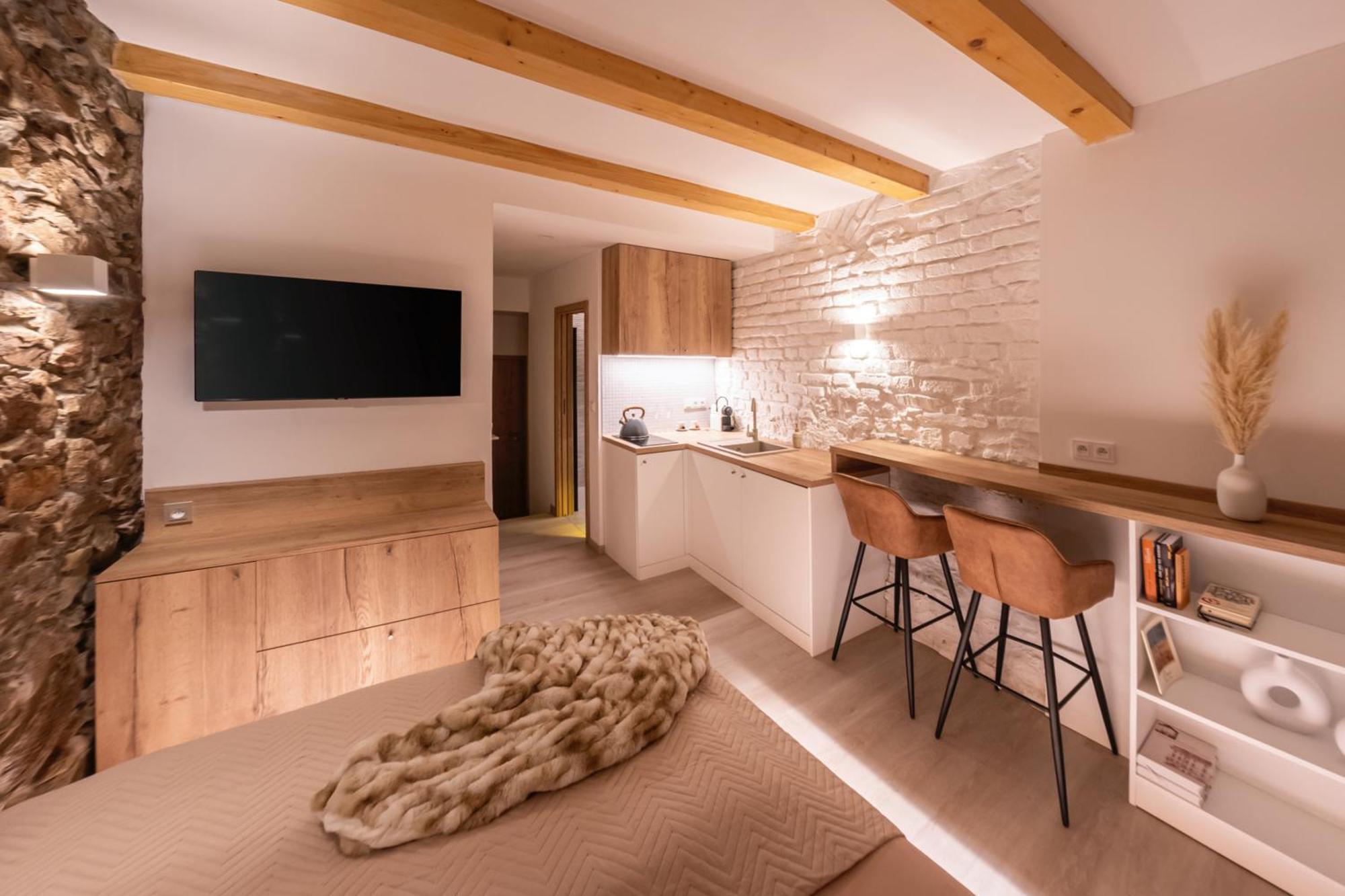 White Wolf Boutique Apartments Olomouc Eksteriør bilde