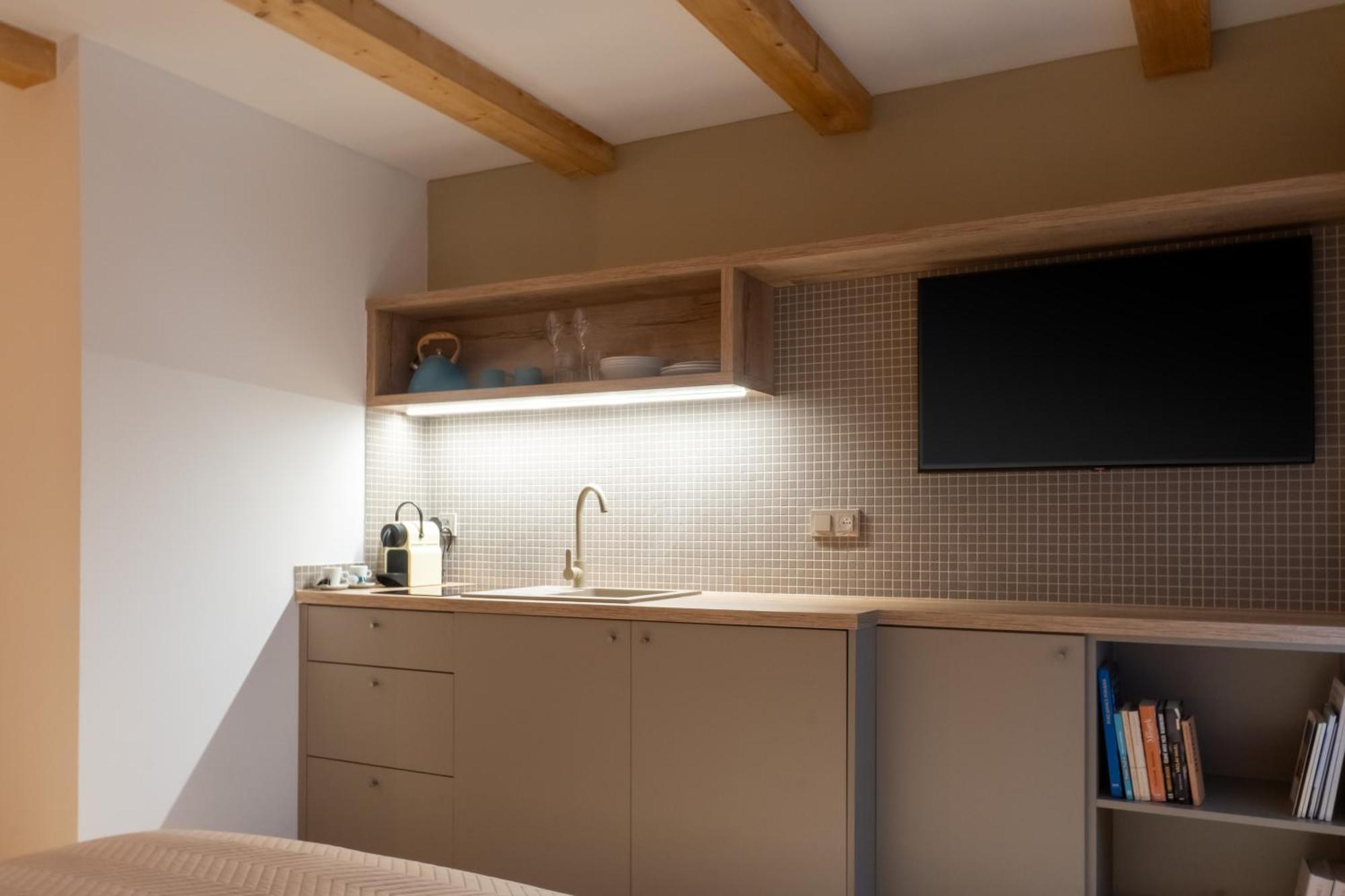 White Wolf Boutique Apartments Olomouc Eksteriør bilde