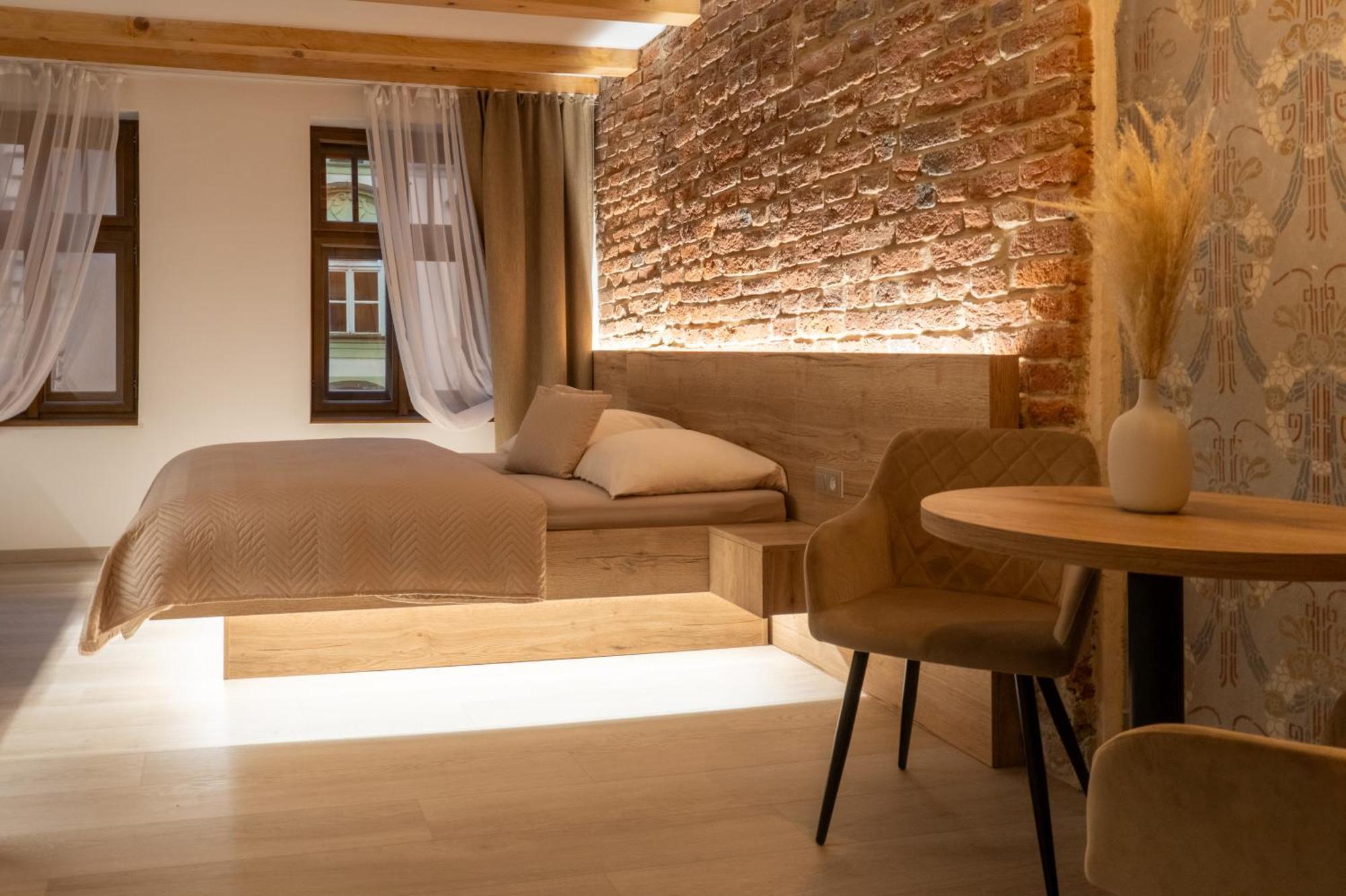 White Wolf Boutique Apartments Olomouc Eksteriør bilde